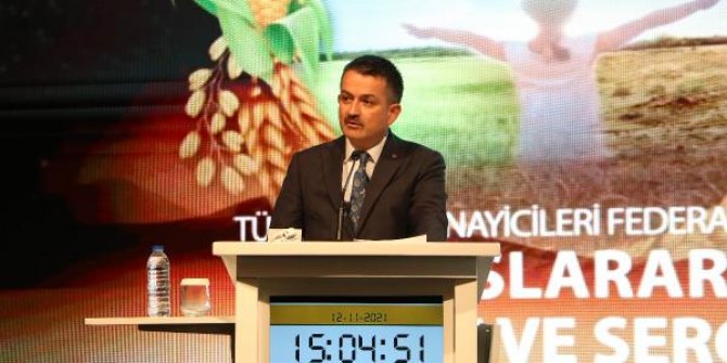 Bakan Pakdemirli: Bir karış yeri dahi boş bırakmadan ekin