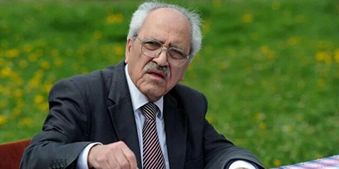 Dostları ve sevenleri Sezai Karakoç'u anlattı: Onun kitapları akan bir çeşmedir