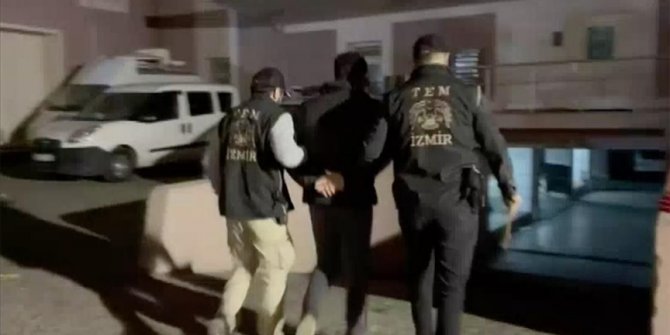 İzmir merkezli FETÖ soruşturmasında 112 gözaltı kararı