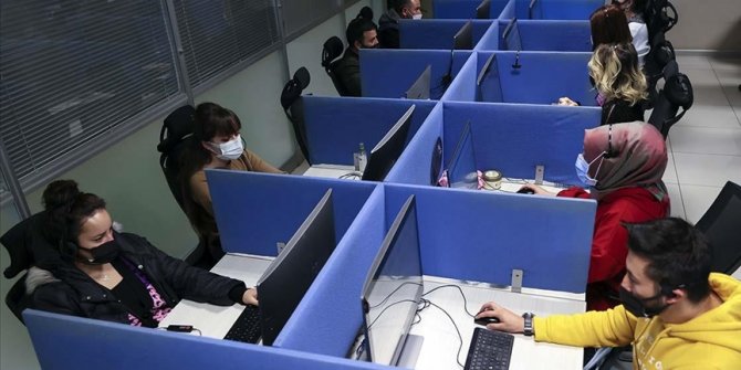 Emeklilikten mobbinge çalışma hayatıyla ilgili sorular Alo 170'te cevap buluyor