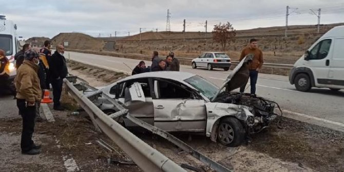 Kırıkkale'de otomobil su kanalına girdi: 6 yaralı