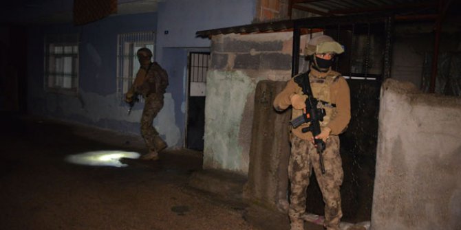 Adana'da PKK operaysonu: 17 gözaltı kararı