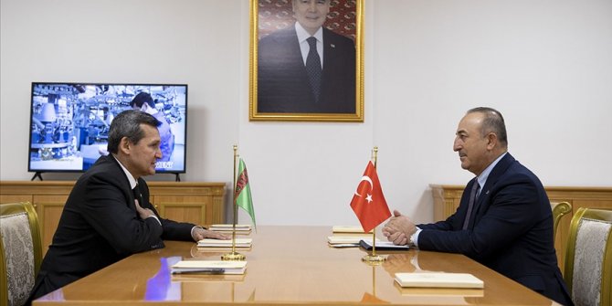 Dışişleri Bakanı Çavuşoğlu, Türkmenistan Dışişleri Bakanı Raşid Meredov ile görüştü