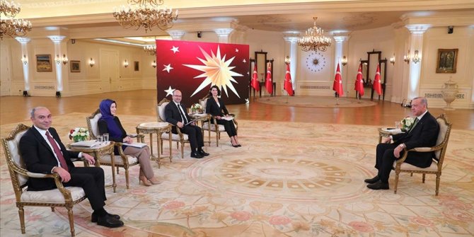 Cumhurbaşkanı Erdoğan: Düşük faizle, üretimi ve ihracatı destekleyeceğiz