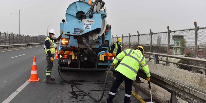 Büyükşehir Belediyesi ekipleri başkentin dört bir yanında kış bakım çalışmaları başlattı