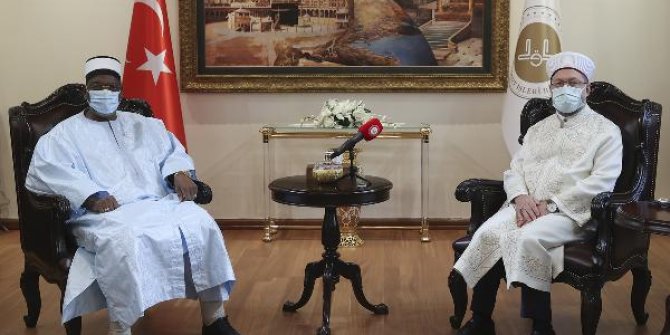 Diyanet İşleri Başkanı Erbaş, Fildişili mevkidaşı ile görüştü