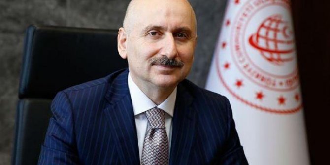 Bakan Karaismailoğlu Türksat 5B için tarihi açıkladı