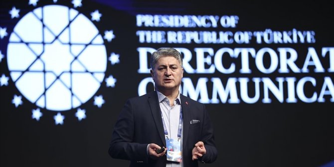 Uluslararası Stratejik İletişim Zirvesi'nde 'Türkiye'nin Markaları' konuşuldu