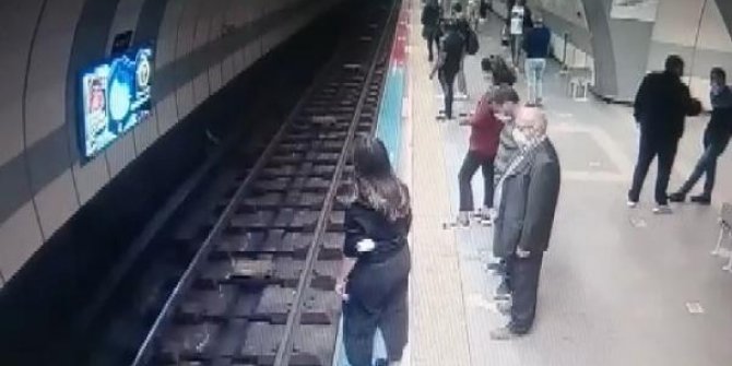 Metrodaki mucize kurtuluş, trenin altından yürüyerek çıktı