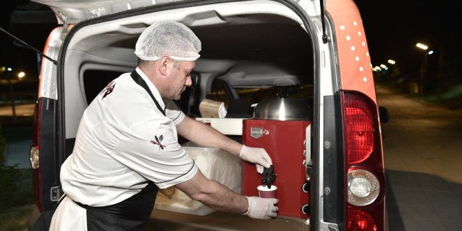 Sabahları çay ve çorbalar Mamak Belediyesi’nden