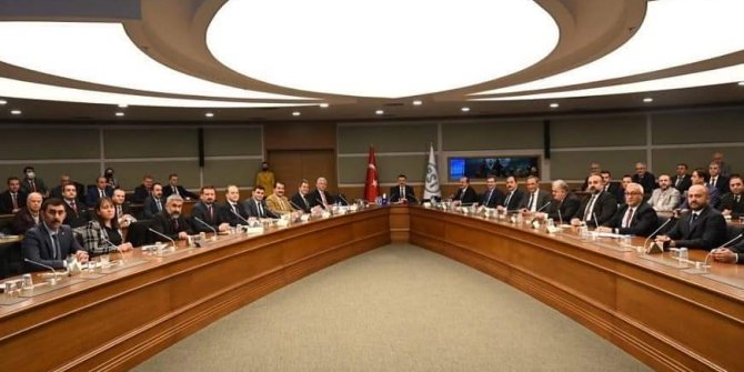 Bakan Pakdemirli’den ‘Çözün’ Talimatı 