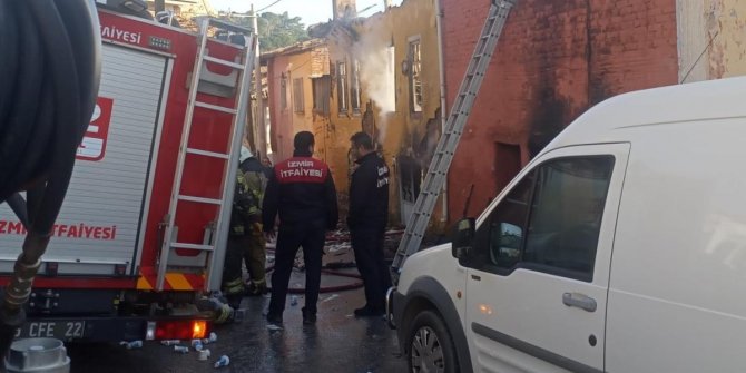 İzmir'de yangın faciası: 3 çocuk hayatını kaybetti
