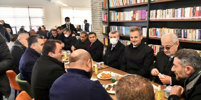 Mamak Belediye Başkanı Köse, Akşemsettin Uyanık Kütüphane açılışında konuştu