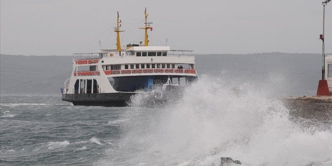 Gökçeada ve Bozcaada hatlarında feribot seferi yapılmayacak