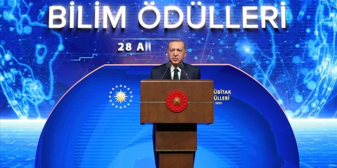 Cumhurbaşkanı Erdoğan: İhracatta geçen ay sonu itibarıyla yıllık 221 milyar dolar rakamını yakaladık