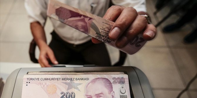 Bakan Kasapoğlu'ndan yeni yıl öncesi kredi ve burs müjdesi
