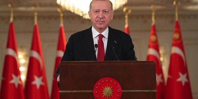 Cumhurbaşkanı Erdoğan: Milletimize büyük ve güçlü Türkiye'yi taahhüt ediyoruz