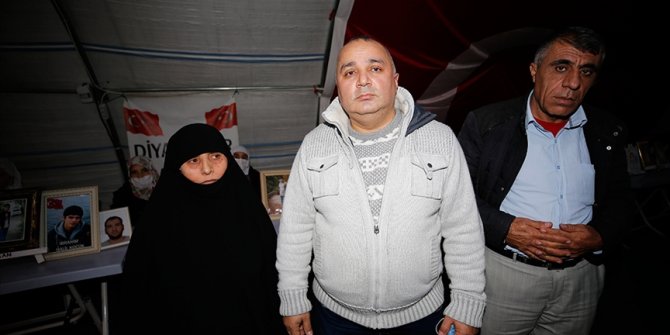 Diyarbakır annelerine destek ziyaretleri sürüyor