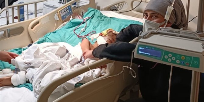Gaziantep'te pitbulların ağır yaraladığı minik Asiye'nin durumu iyiye gidiyor