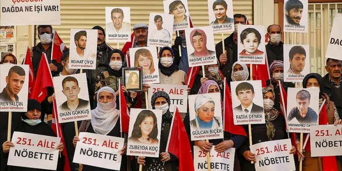 PKK'dan Diyarbakır annelerinin çağrılarının duyulmasını engellemek için "iletişim" yasağı