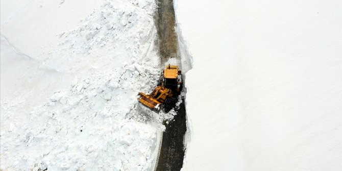 Meteorolojiden sel, heyelan ve çığ uyarısı