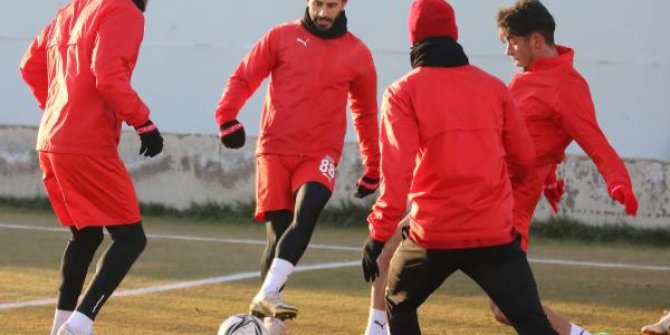 Sivasspor yeni yılın ilk çalışmasını yaptı