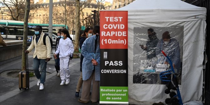 Fransa'da 67 bin 461 Kovid-19 vakası kaydedildi
