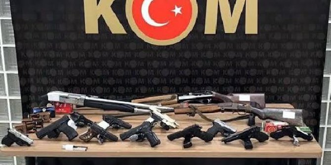 Manisa ve Denizli'de silah kaçakçılarına operasyon; 22 gözaltı