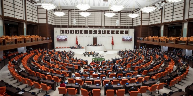Stokçuluğa cezaların artırılmasını da içeren kanun teklifi TBMM Genel Kurulunda yasalaştı