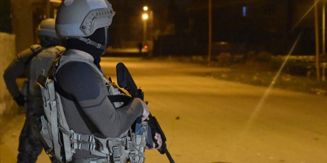 Adana'da terör örgütü DEAŞ'a yönelik soruşturmada 7 gözaltı kararı