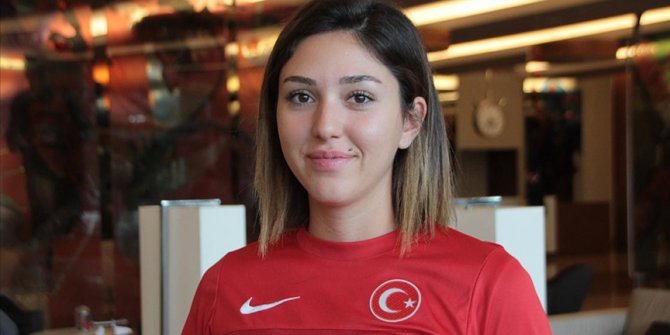 Milli okçu Yasemin Ecem Anagöz'e uluslararası görev