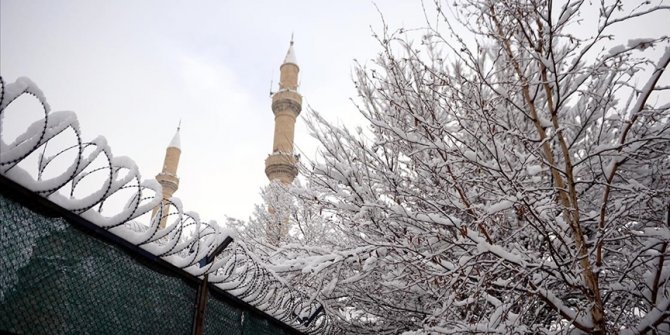 Erzurum, Ardahan ve Ağrı'da soğuk hava etkisini sürdürüyor