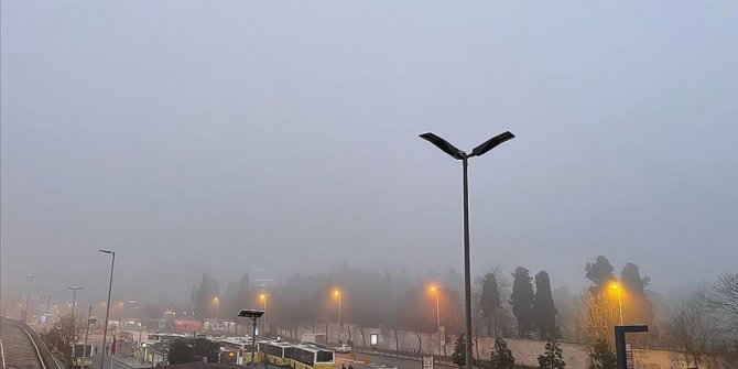 İstanbul'da sis etkili oluyor