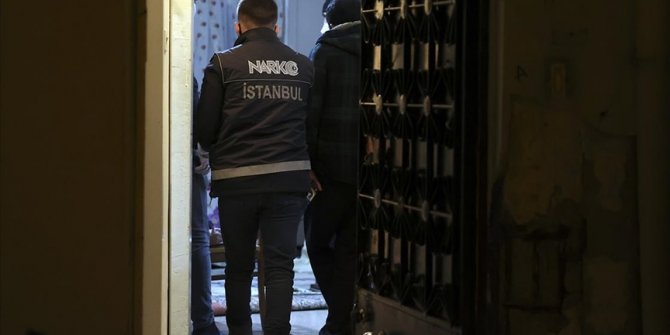 Uyuşturucuyla mücadele kapsamında geçen yıl 215 bin 228 operasyon düzenlendi