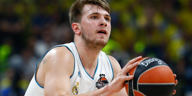 Doncic'in 'triple double' yaptığı maçta Mavericks, Bulls'u yendi