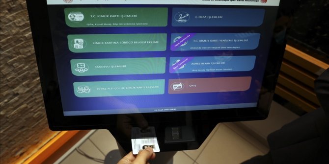 e-İmza uygulamasının kimlik kartlarına yüklenmesine başlandı