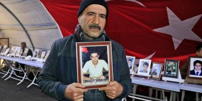 Evlat nöbetindeki babadan oğluna: Çık gel, devletin adaletine sığın
