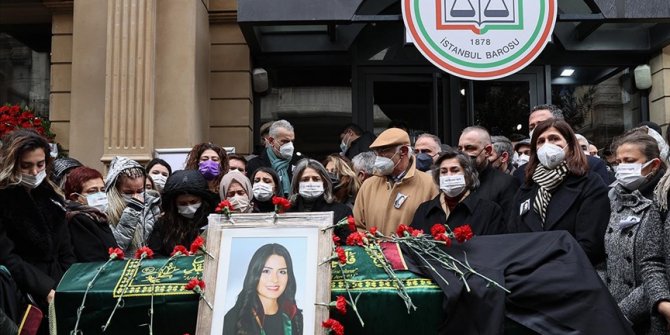 Eski nişanlısı tarafından öldürülen avukat Dilara Yıldız, son yolculuğuna uğurlanıyor