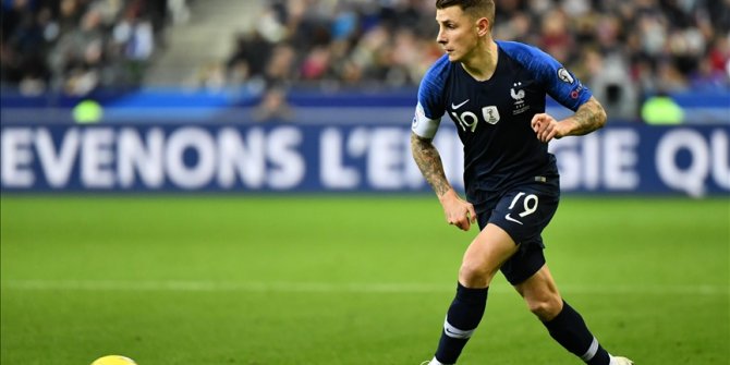 Aston Villa, Everton'dan Digne'yi 30 milyon avroya transfer etti