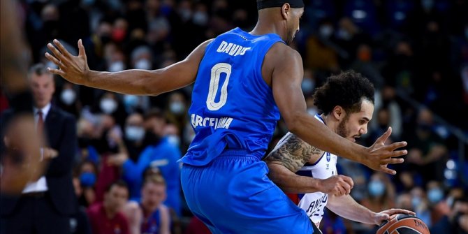 Anadolu Efes, THY Avrupa Ligi'nde Barcelona'ya yenildi