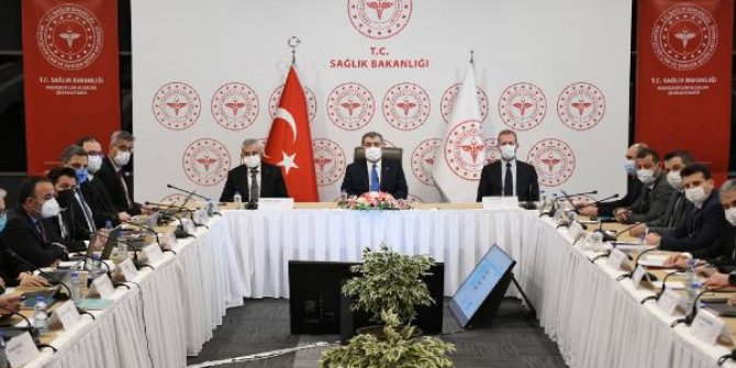 Bakan Koca, İstanbul'da sağlık hizmetlerini değerlendirdi