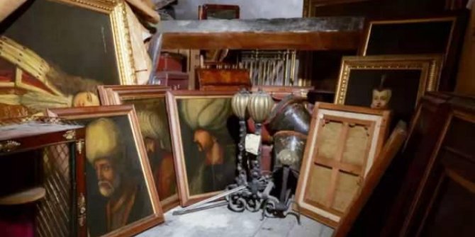 İskoçya'da bir çatı katında Osmanlı padişahlarının tabloları bulundu