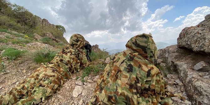 Pençe Kaplan ve Pençe Şimşek bölgelerinde 6 PKK'lı terörist etkisiz hale getirildi