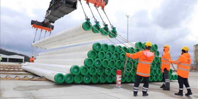 En büyük doğal gaz keşfini taşıyacak boruların ilk etabı Filyos Limanı'na getirildi