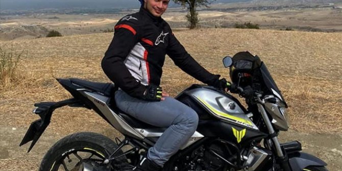 Minibüsle çarpışan motosikletli kurye öldü