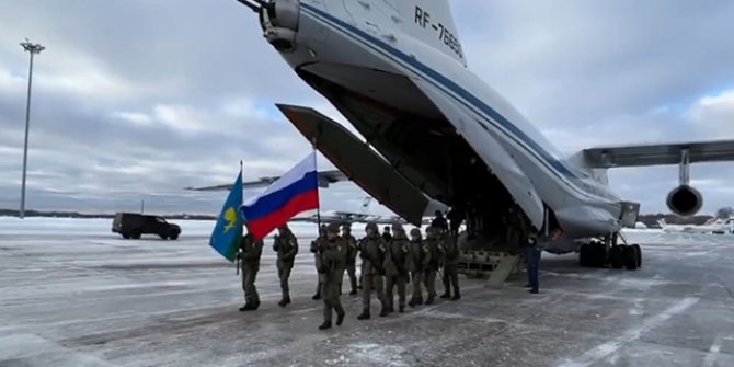 Rus barış güçlerinin tamamı Kazakistan’dan ayrıldı