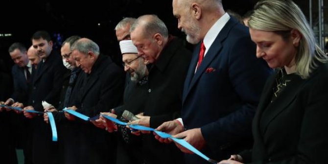 Cumhurbaşkanı Erdoğan, Ethem Bey Camii açılışına katıldı