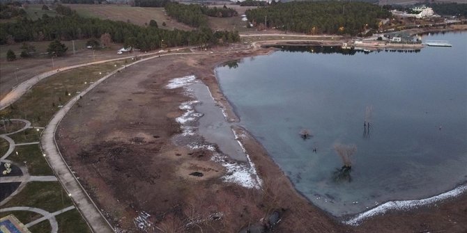 Pelitözü Göleti'nde su seviyesi düştü