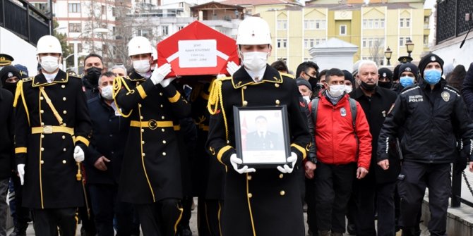 Şehit Jandarma Uzman Çavuş Ayberk Soyutemiz son yolculuğuna uğurlandı
