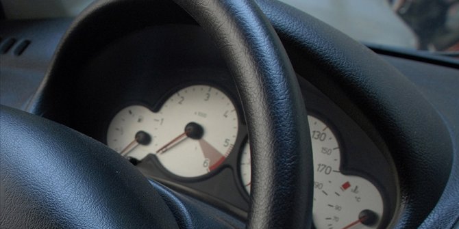 İkinci el araç satışlarında 'kilometre dolandırıcılığı' PTT'nin hizmetiyle önleniyor